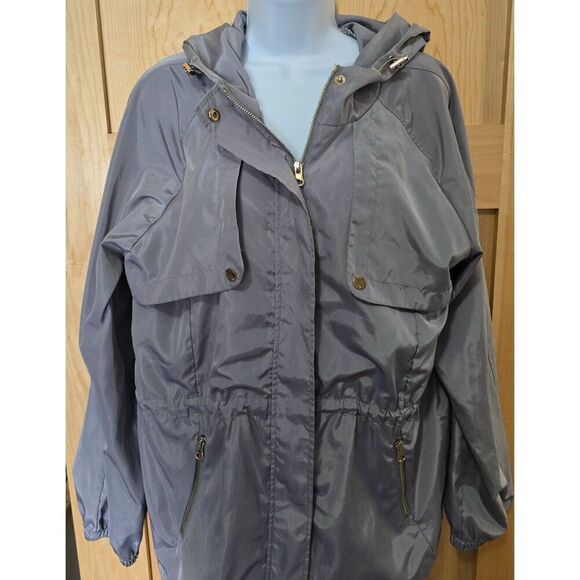 Light Gray Sweet Wanderer Hooded Lightweight Jacket With Adjustable Waist & Zipp - Picture 2 of 8